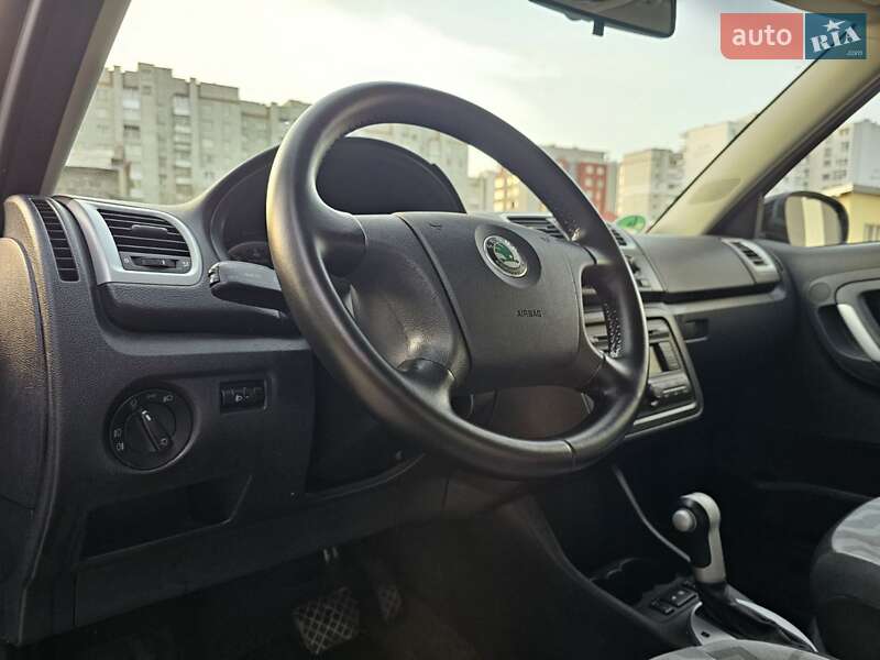 Универсал Skoda Fabia 2009 в Львове