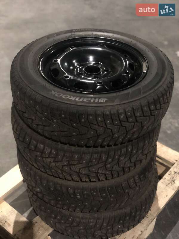 Хэтчбек Skoda Fabia 2014 в Ивано-Франковске