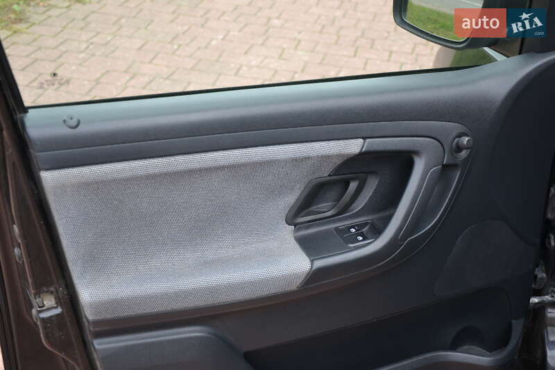 Универсал Skoda Fabia 2009 в Трускавце