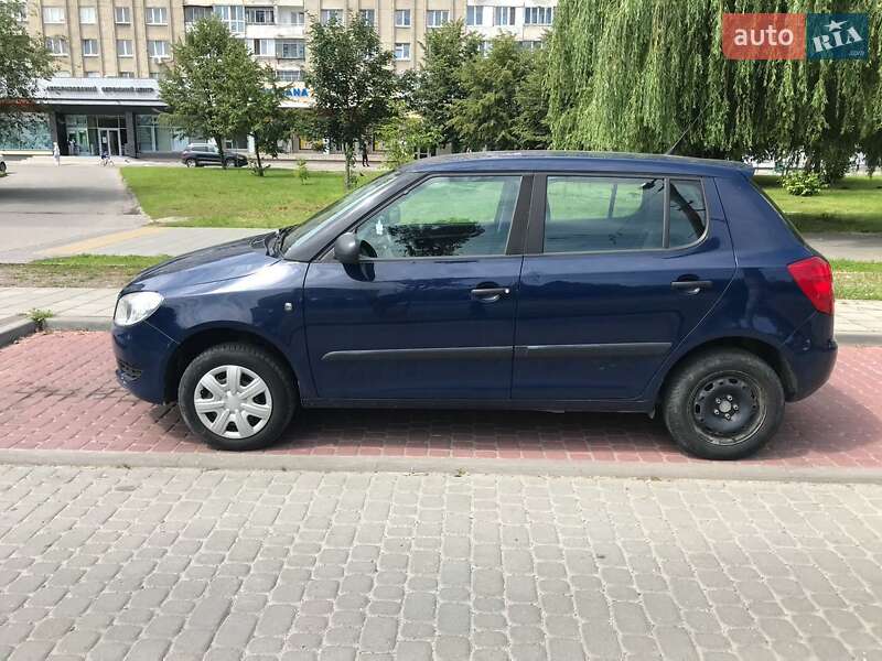 Хэтчбек Skoda Fabia 2011 в Бурштыне фото 8 Хэтчбек Skoda Fabia 2011 в Бурштыне