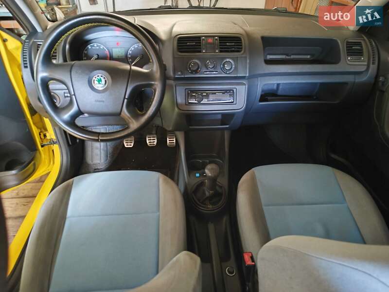 Хэтчбек Skoda Fabia 2008 в Монастырище