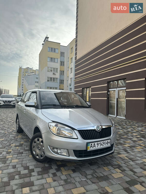 Универсал Skoda Fabia 2012 в Киеве
