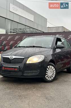 Універсал Skoda Fabia 2009 в Сумах