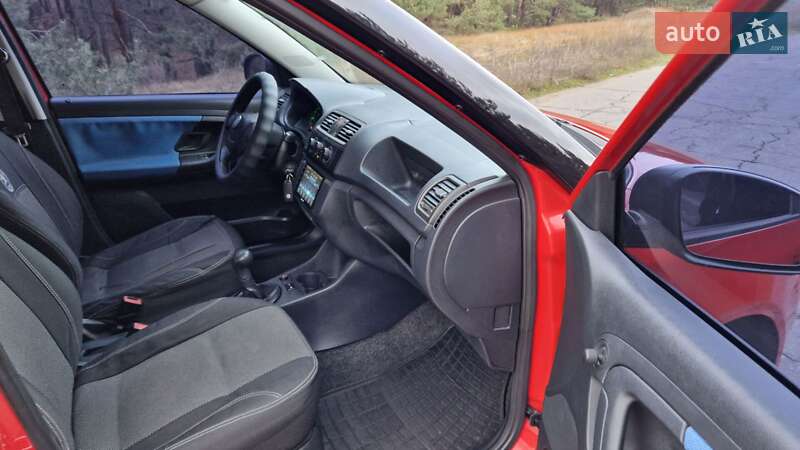 Хэтчбек Skoda Fabia 2009 в Кременчуге фото 16 Хэтчбек Skoda Fabia 2009 в Кременчуге