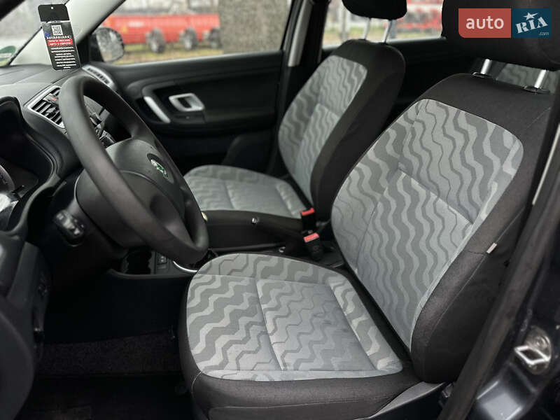 Універсал Skoda Fabia 2008 в Вінниці