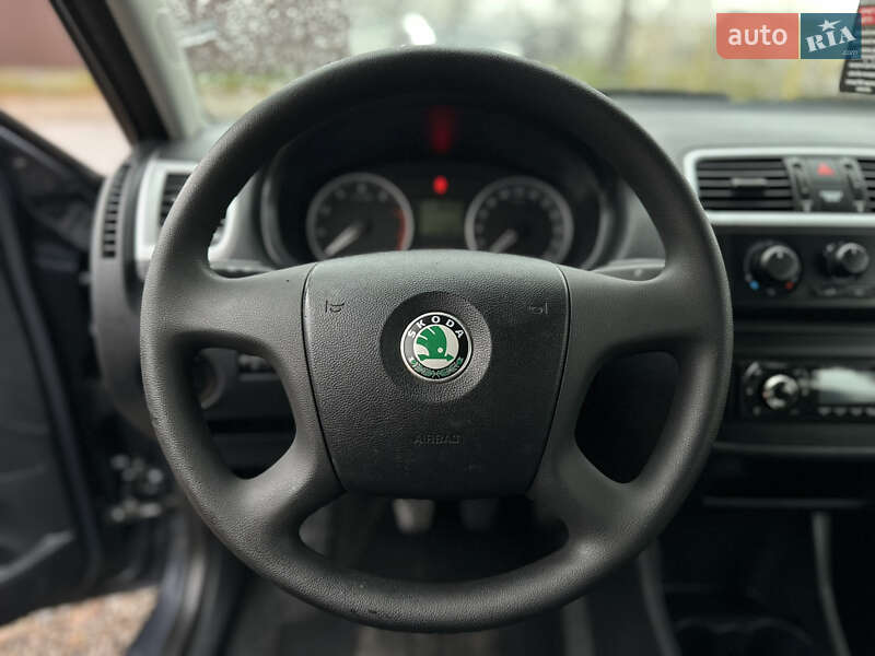 Універсал Skoda Fabia 2008 в Вінниці