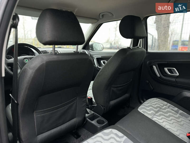 Універсал Skoda Fabia 2008 в Вінниці