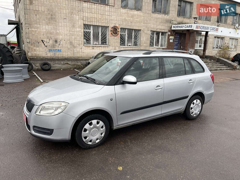 Універсал Skoda Fabia 2009 в Житомирі фото 3 Універсал Skoda Fabia 2009 в Житомирі