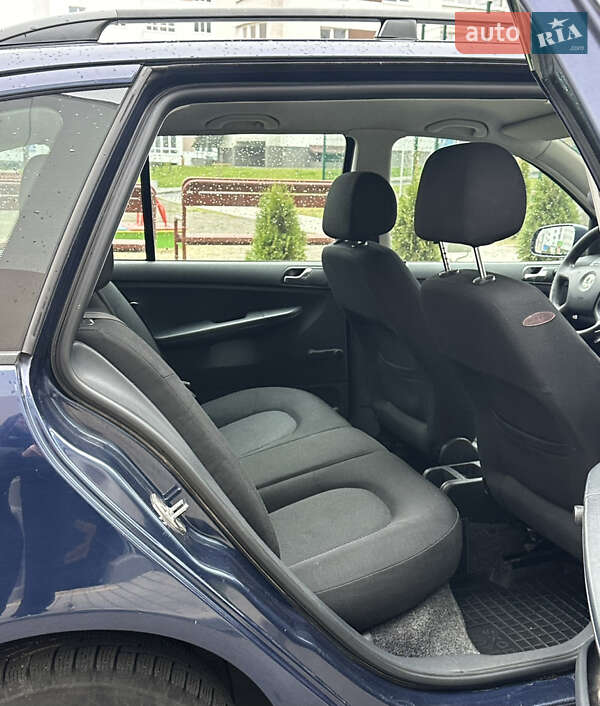 Универсал Skoda Fabia 2005 в Виннице