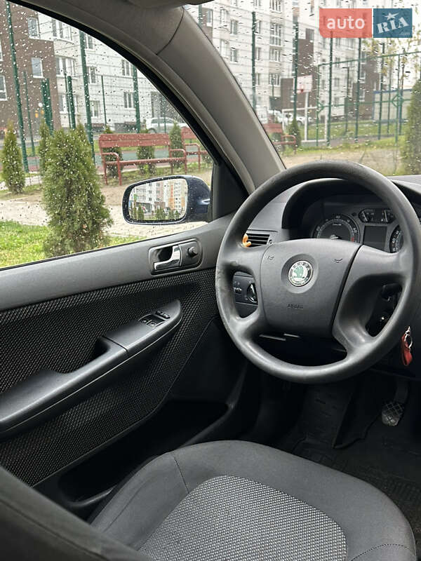 Универсал Skoda Fabia 2005 в Виннице