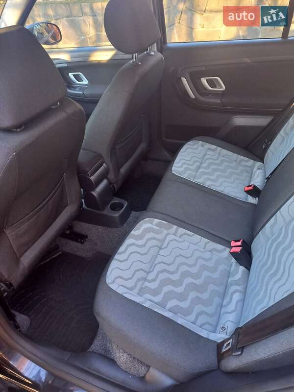 Хэтчбек Skoda Fabia 2009 в Мукачево фото 7 Хэтчбек Skoda Fabia 2009 в Мукачево