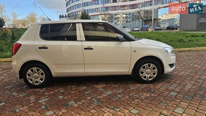 Хэтчбек Skoda Fabia 2014 в Харькове фото 3 Хэтчбек Skoda Fabia 2014 в Харькове