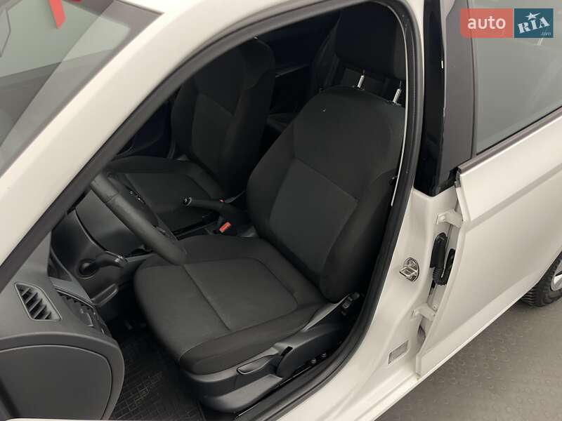 Хэтчбек Skoda Fabia 2018 в Киеве