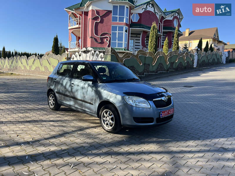 Хэтчбек Skoda Fabia 2009 в Хмельницком