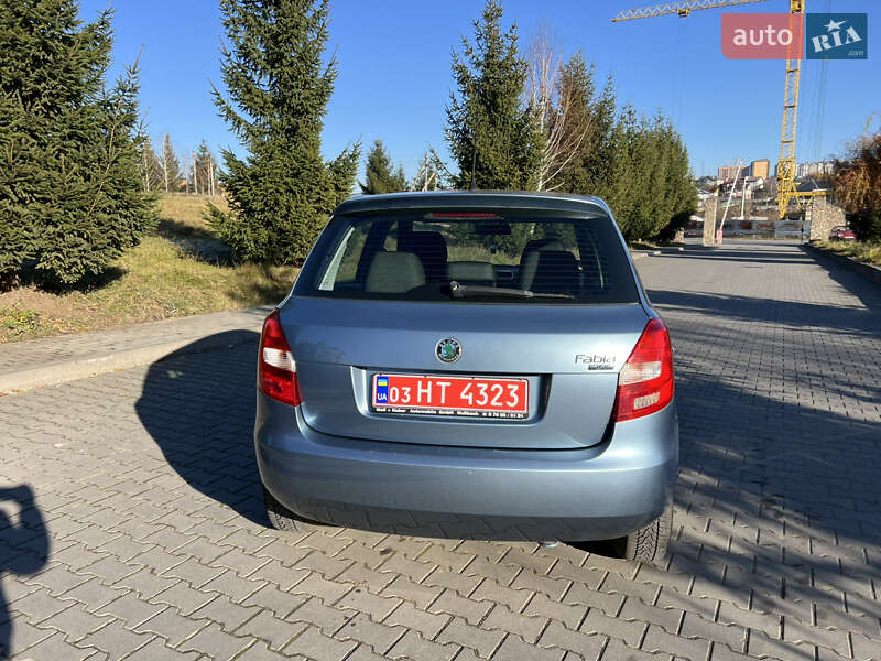 Хэтчбек Skoda Fabia 2009 в Хмельницком