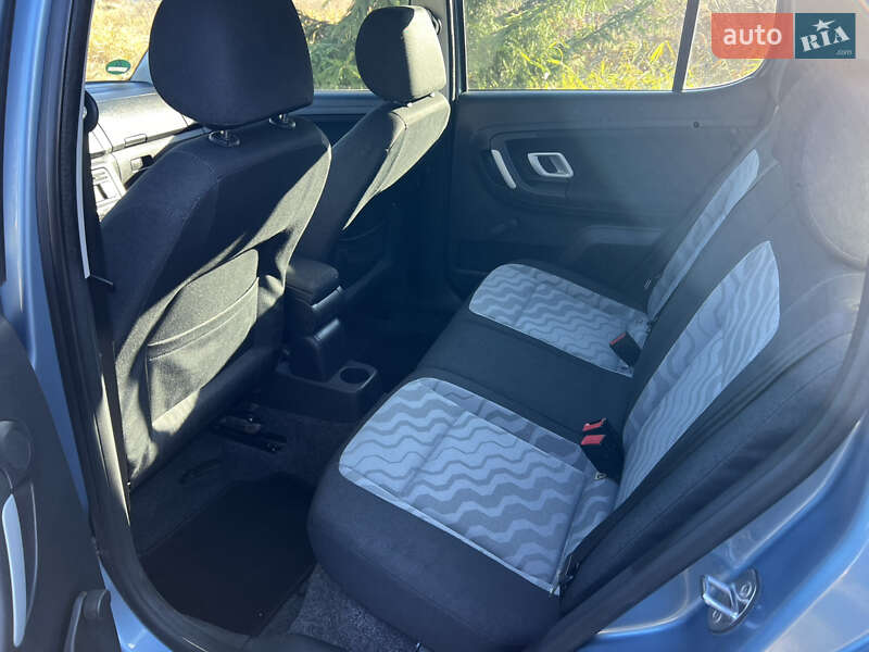 Хэтчбек Skoda Fabia 2009 в Хмельницком