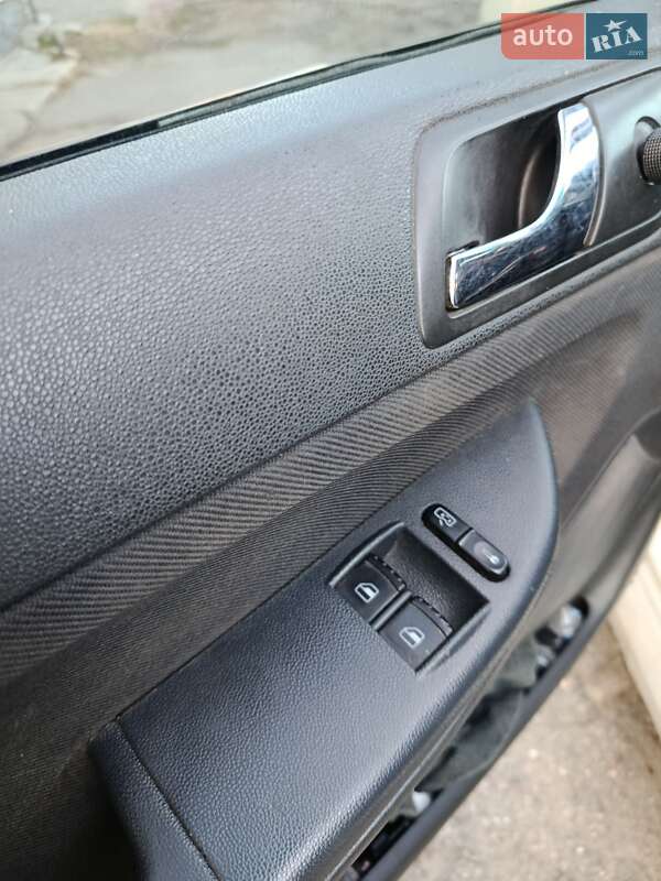 Универсал Skoda Fabia 2004 в Ржищеве