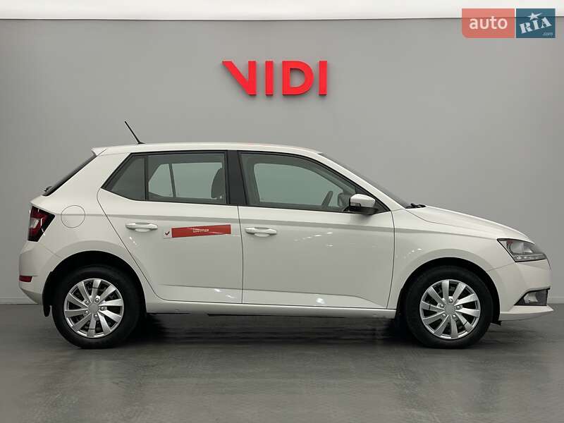 Хэтчбек Skoda Fabia 2018 в Киеве