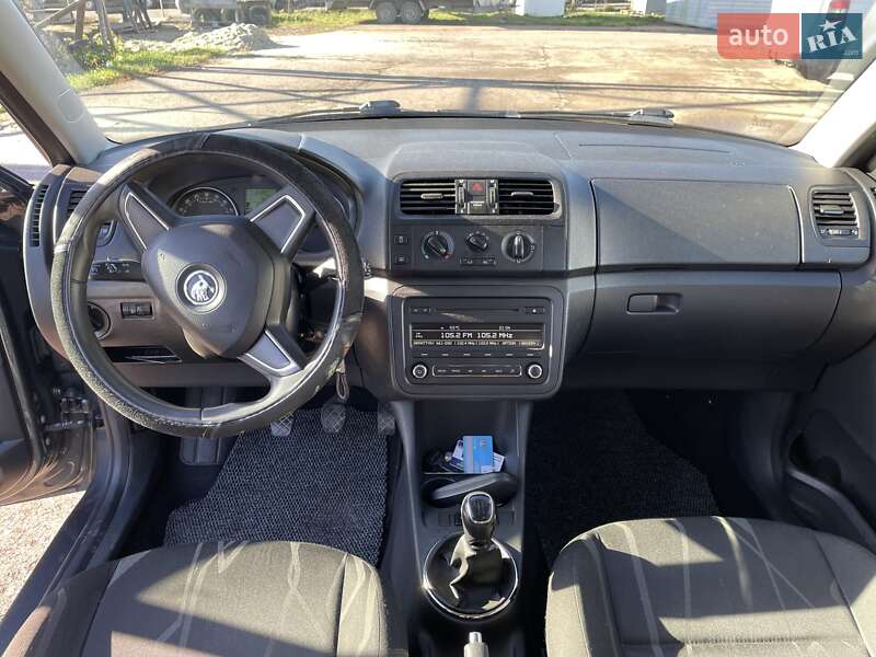 Хэтчбек Skoda Fabia 2014 в Ужгороде фото 5 Хэтчбек Skoda Fabia 2014 в Ужгороде