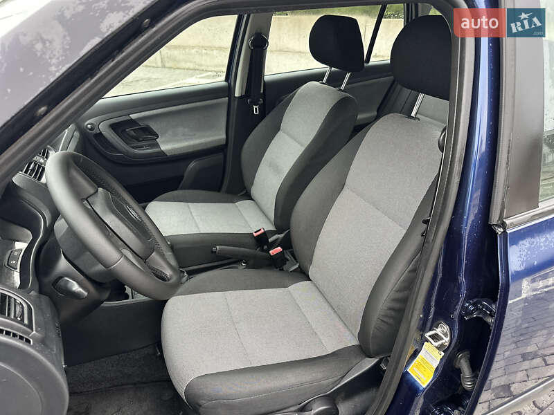 Универсал Skoda Fabia 2011 в Ровно фото 24 Универсал Skoda Fabia 2011 в Ровно