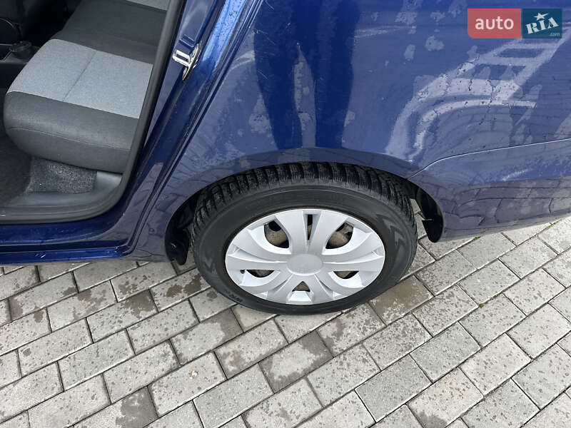 Универсал Skoda Fabia 2011 в Ровно фото 22 Универсал Skoda Fabia 2011 в Ровно