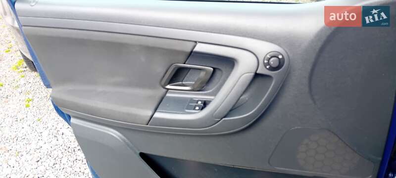 Универсал Skoda Fabia 2010 в Львове фото 12 Универсал Skoda Fabia 2010 в Львове