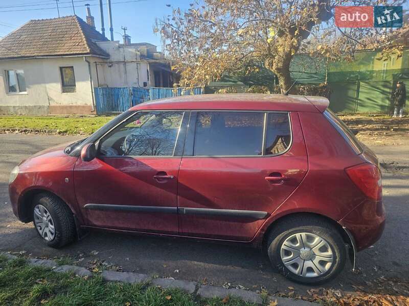Хэтчбек Skoda Fabia 2008 в Ужгороде фото 4 Хэтчбек Skoda Fabia 2008 в Ужгороде