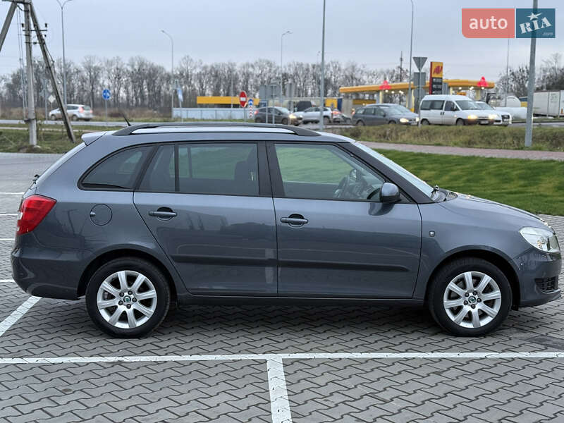 Универсал Skoda Fabia 2011 в Луцке
