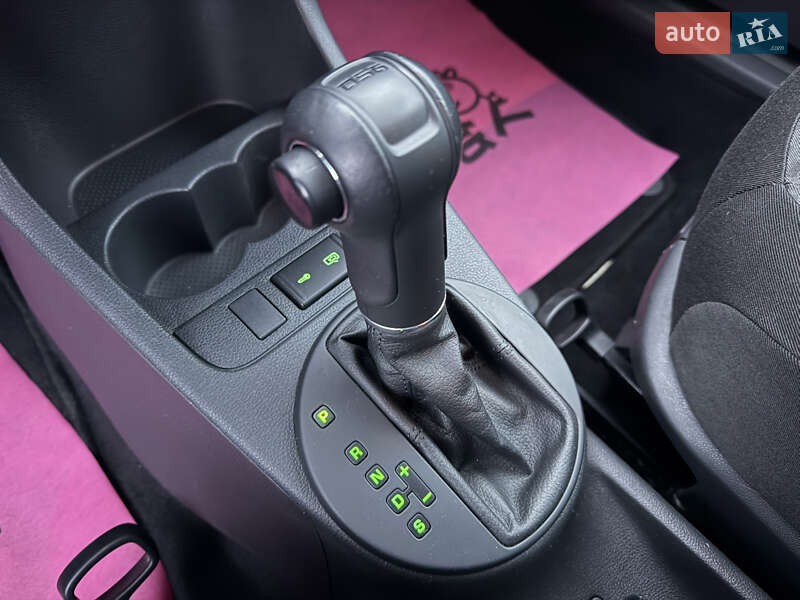 Универсал Skoda Fabia 2011 в Луцке