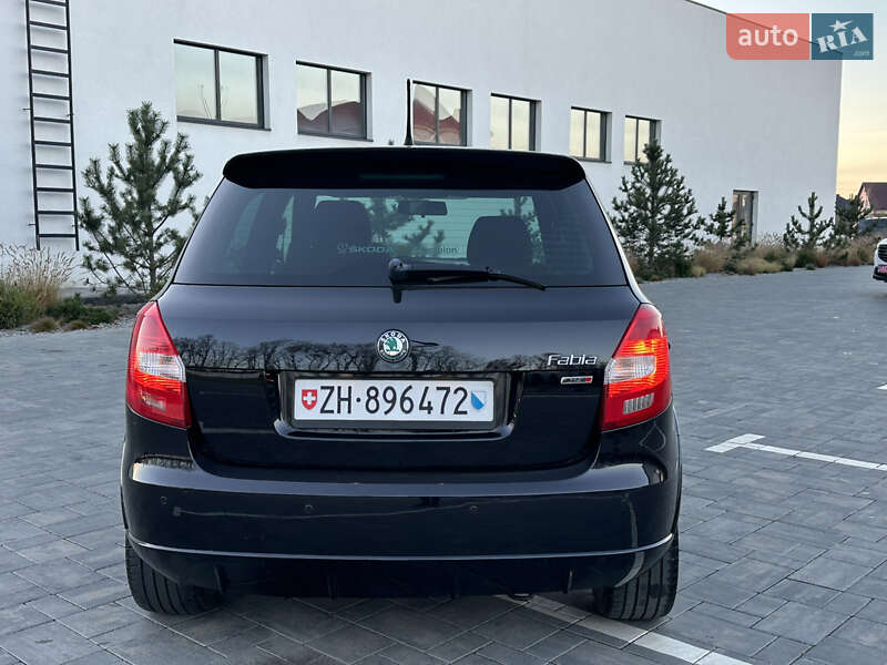 Хэтчбек Skoda Fabia 2013 в Луцке