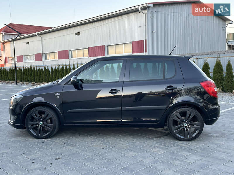 Хэтчбек Skoda Fabia 2013 в Луцке