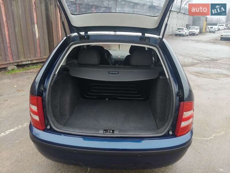 Универсал Skoda Fabia 2003 в Киеве