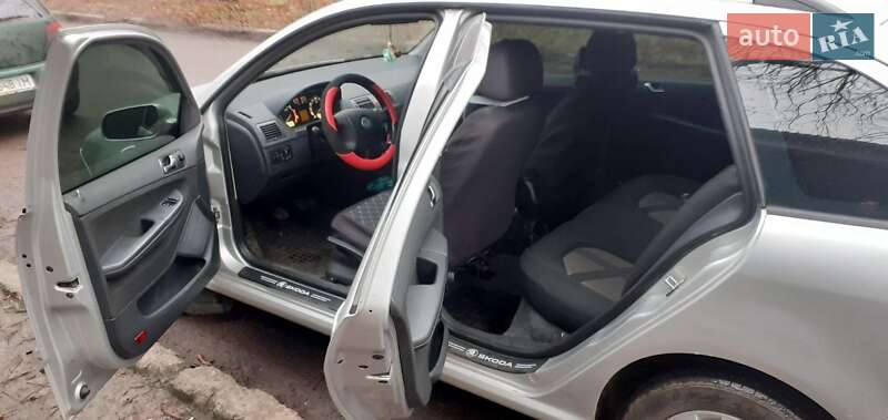 Универсал Skoda Fabia 2006 в Полтаве фото 4 Универсал Skoda Fabia 2006 в Полтаве