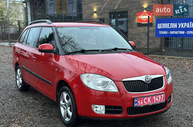 Універсал Skoda Fabia 2008 в Вінниці