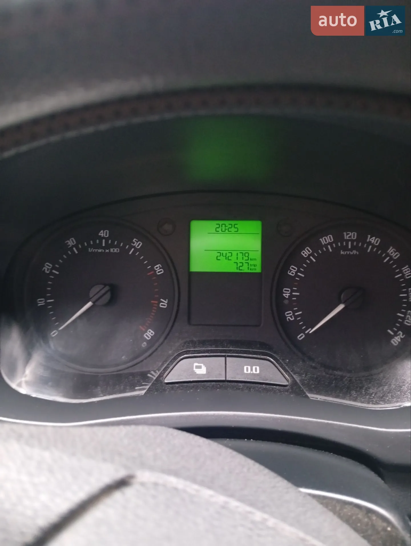 2010 Skoda Fabia - мініатюра 7