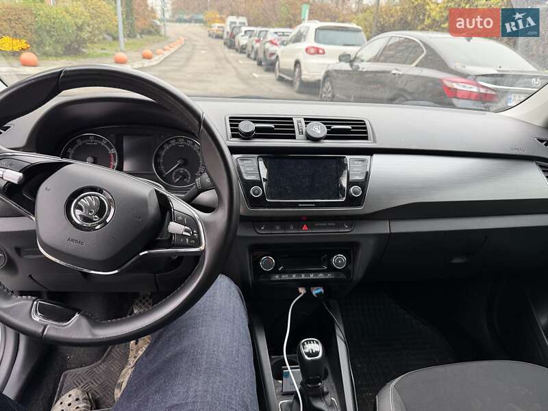 Универсал Skoda Fabia 2021 в Киеве