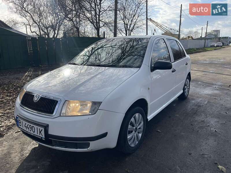 Хэтчбек Skoda Fabia 2000 в Полтаве фото 4 Хэтчбек Skoda Fabia 2000 в Полтаве