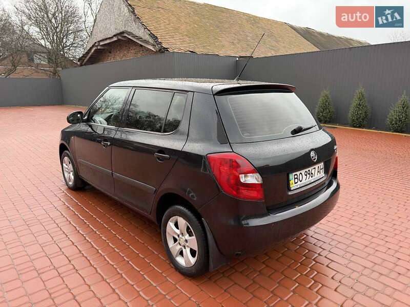 Хэтчбек Skoda Fabia 2007 в Жашкове