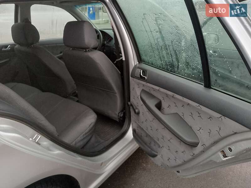 Універсал Skoda Fabia 2002 в Тлумачі