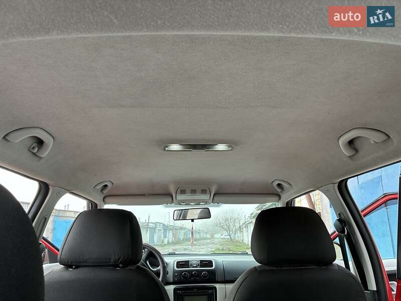 Хетчбек Skoda Fabia 2008 в Вільногірську