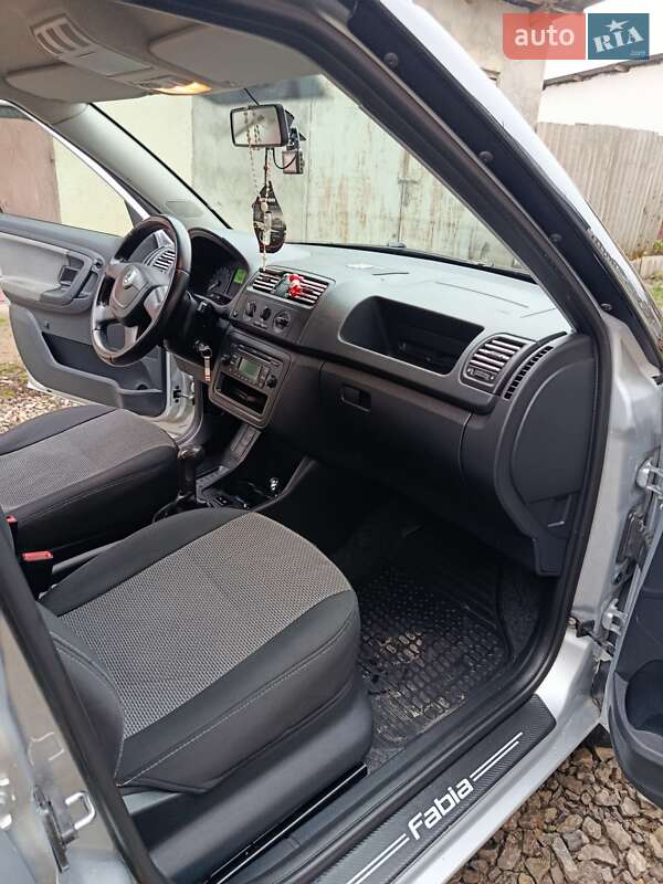 Универсал Skoda Fabia 2012 в Гусятине