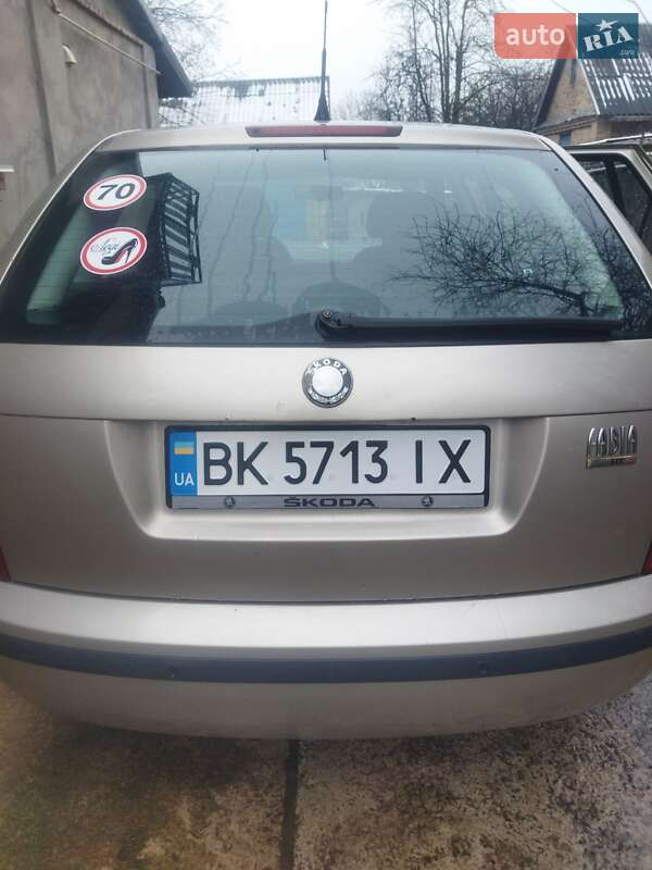 Універсал Skoda Fabia 2005 в Рівному