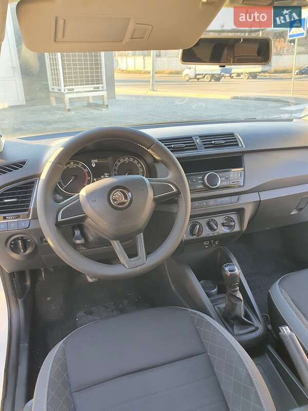 Хэтчбек Skoda Fabia 2019 в Киеве