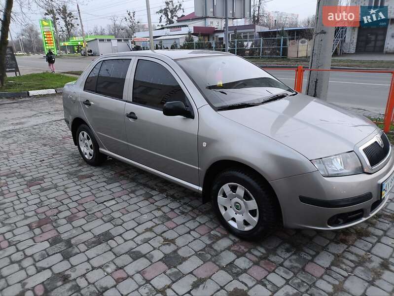 Седан Skoda Fabia 2007 в Харкові