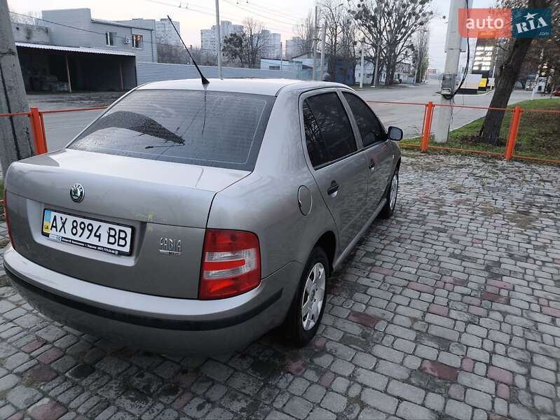Седан Skoda Fabia 2007 в Харкові