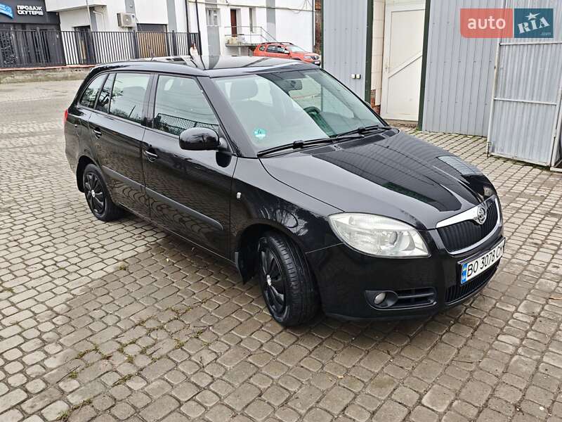 Универсал Skoda Fabia 2008 в Чорткове