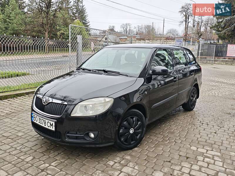 Универсал Skoda Fabia 2008 в Чорткове