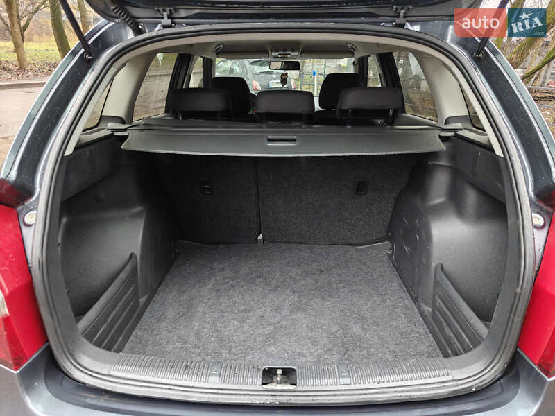 Універсал Skoda Fabia 2010 в Києві