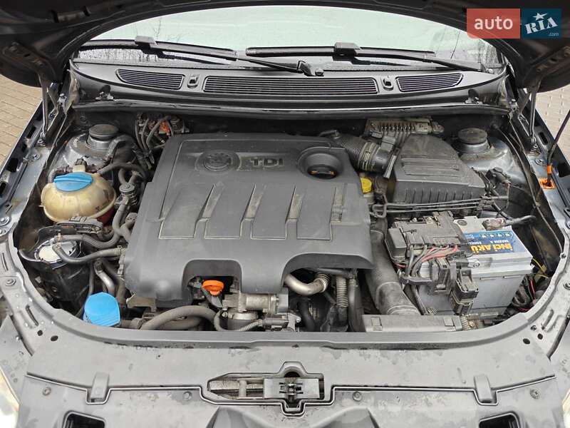 Універсал Skoda Fabia 2010 в Києві