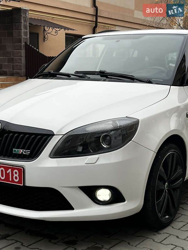 Универсал Skoda Fabia 2011 в Луцке